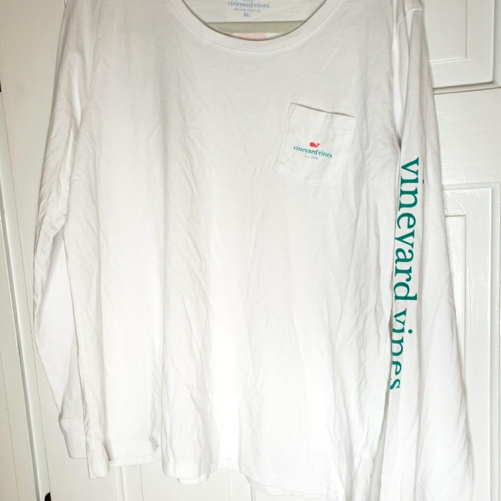 NWT Vineyard Vines Longsleeve Tshirt